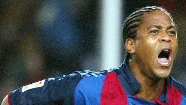 Patrick Kluivert ještě v dresu FC Barcelona Patrick Kluivert ještě v dresu FC Barcelona