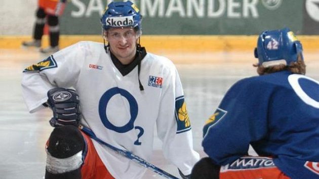 Obránce Jan Platil Obránce Jan Platil