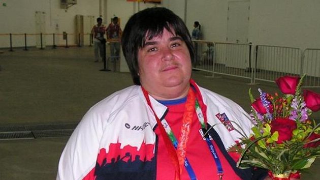 Eva Kacanu Eva Kacanu