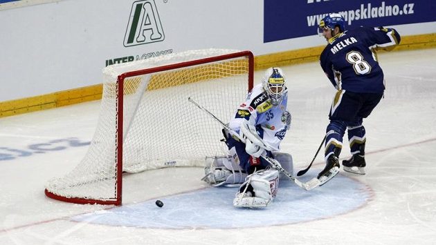 Kladenský Antonín Melka při nájezdu. Kladenský Antonín Melka při nájezdu.