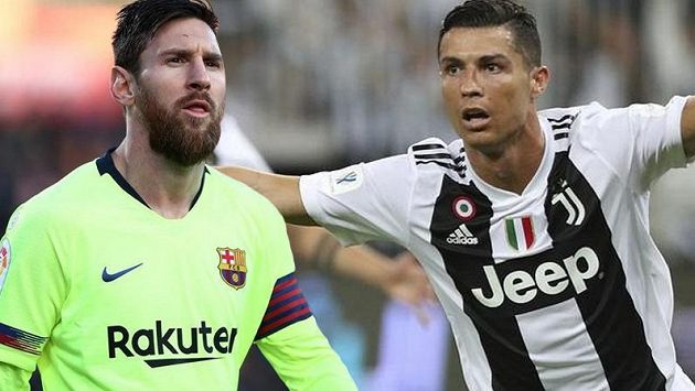 Dva nejvíce opěvovaní fotbalisté současnosti, Lionel Messi (vlevo) a Cristiano Ronaldo. Který z nich je lepší? Dva nejvíce opěvovaní fotbalisté současnosti, Lionel Messi (vlevo) a Cristiano Ronaldo. Který z nich je lepší?