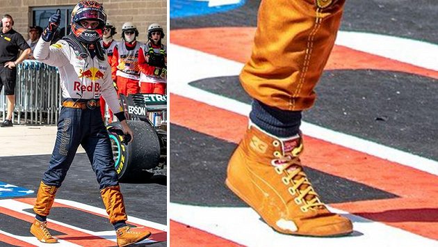 Max Verstappen během Velké ceny USA prošoupal botu. Max Verstappen během Velké ceny USA prošoupal botu.