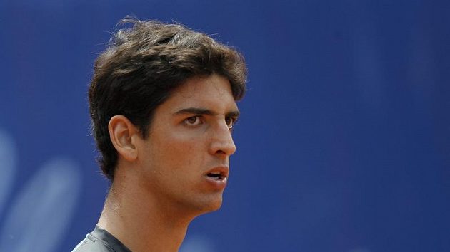 Brazilský tenista Thomaz Bellucci během finále turnaje v Gstaadu. Brazilský tenista Thomaz Bellucci během finále turnaje v Gstaadu.