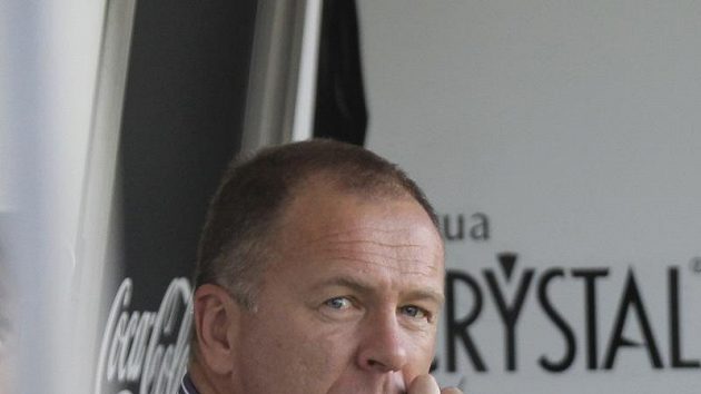 Trenér brazislkých fotbalistů Mano Menezes Trenér brazislkých fotbalistů Mano Menezes