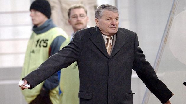 Trenér Jozef Jarabinský Trenér Jozef Jarabinský