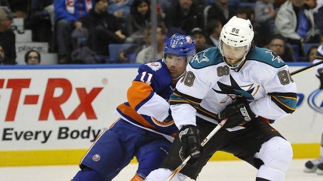 V San Jose už je spokojený i Brent Burns V San Jose už je spokojený i Brent Burns