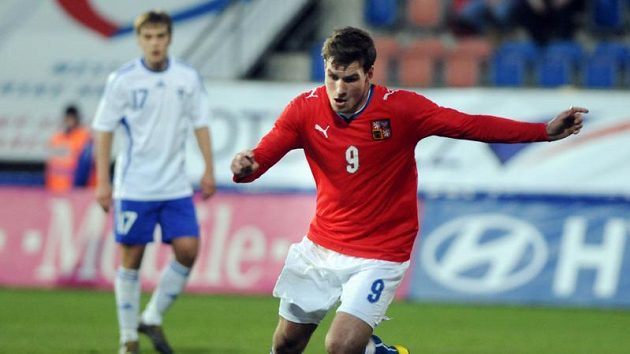 Michael Rabušic v dresu české reprezentace do 21 let v utkání proti Finsku. Michael Rabušic v dresu české reprezentace do 21 let v utkání proti Finsku.