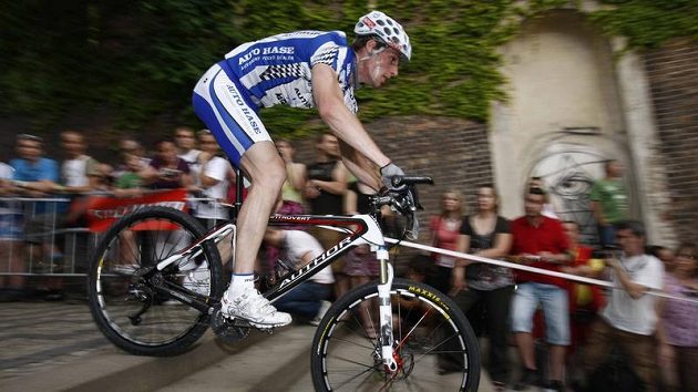 Martin Jakš během závodu Pražské schody Martin Jakš během závodu Pražské schody
