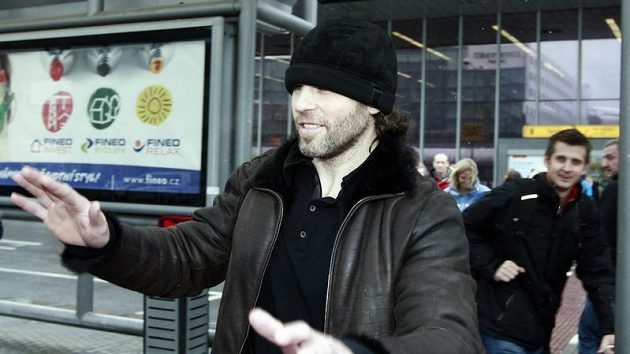 Jaromír Jágr po příletu do Prahy Jaromír Jágr po příletu do Prahy