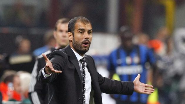 Trenér fotbalistů Barcelony Josep Guardiola Trenér fotbalistů Barcelony Josep Guardiola