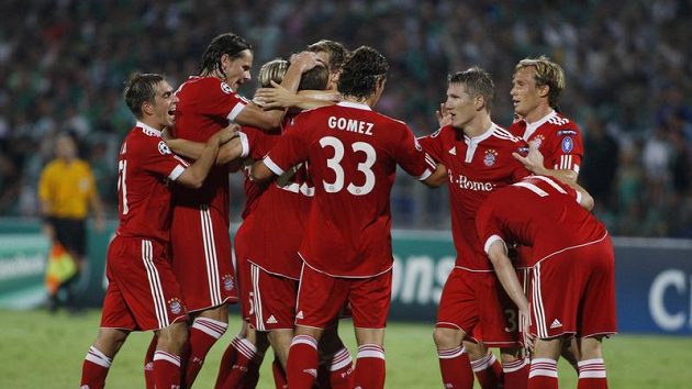 Radost fotbalistů Bayernu Mnichov Radost fotbalistů Bayernu Mnichov