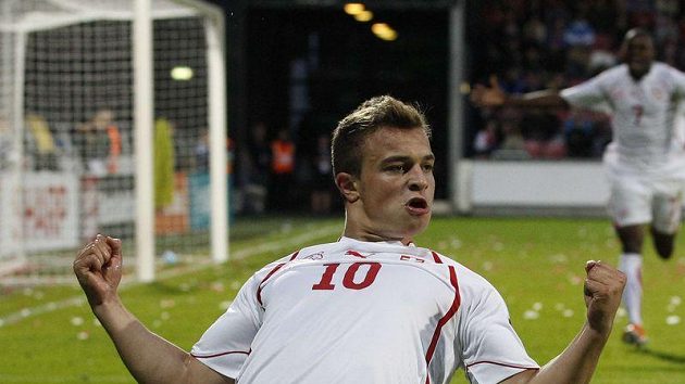 Švýcarská fotbalová hvězdička Xherdan Shaqiri Švýcarská fotbalová hvězdička Xherdan Shaqiri