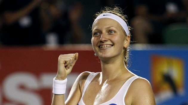 Petra Kvitová se raduje z postupu do osmifinále Australian Open. Petra Kvitová se raduje z postupu do osmifinále Australian Open.