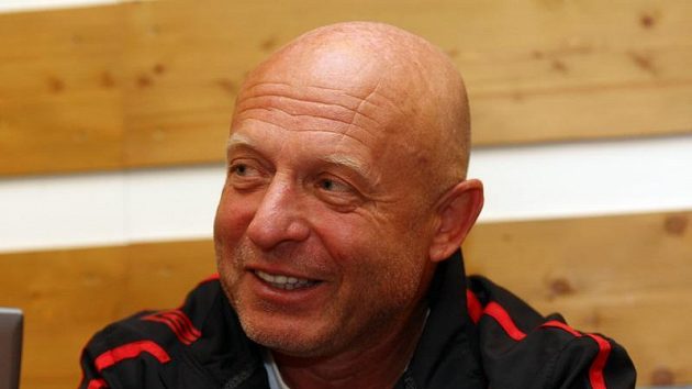Trenér Slavie Karel Jarolím Trenér Slavie Karel Jarolím