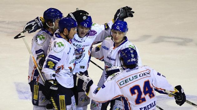 Podle vedení kladenského hokeje se extraligová licence prodávat nebude Podle vedení kladenského hokeje se extraligová licence prodávat nebude