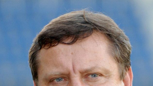 Fotbalový trenér Jiří Kotrba Fotbalový trenér Jiří Kotrba