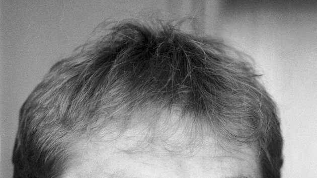 Bývalý fotbalový reprezentant Roman Kukleta (na archivním snímku z 5. dubna 1993) zemřel 26. října v Brně ve věku 46 let. Bývalý fotbalový reprezentant Roman Kukleta (na archivním snímku z 5. dubna 1993) zemřel 26. října v Brně ve věku 46 let.