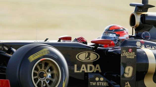 Heidfeld si chce vysoudit návrat do kokpitu Renaultu. Heidfeld si chce vysoudit návrat do kokpitu Renaultu.