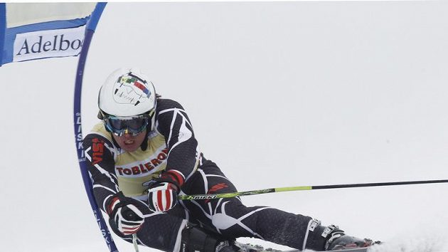 Ondřej Bank na trati slalomu Světového poháru v Adelbodenu. Ondřej Bank na trati slalomu Světového poháru v Adelbodenu.