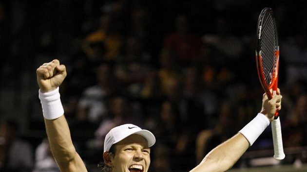 Tomáš Berdych se raduje z postupu do finále na turnaji Masters v Miami. Tomáš Berdych se raduje z postupu do finále na turnaji Masters v Miami.