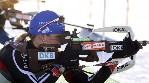 Německá biatlonistka Magdalena Neunerová Německá biatlonistka Magdalena Neunerová