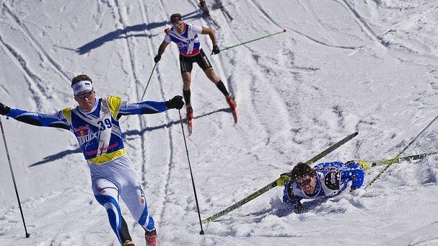 Vítězství měl Dušan Kožíšek (vpravo) při Red Bull Nordix na dosah. Pád jej ale na první pozici do cíle nepustil. Vítězství měl Dušan Kožíšek (vpravo) při Red Bull Nordix na dosah. Pád jej ale na první pozici do cíle nepustil.