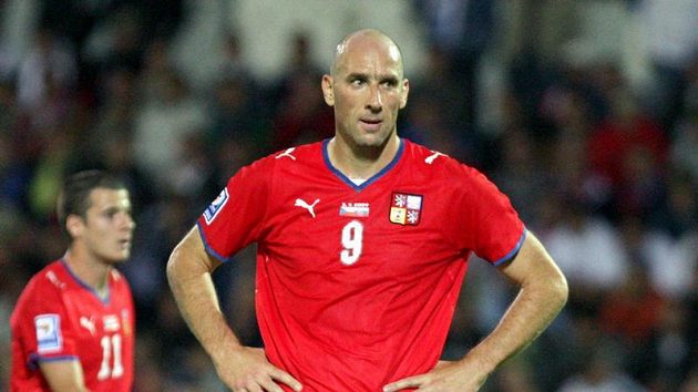Jan Koller během kvalifikačního zápasu na Slovensku Jan Koller během kvalifikačního zápasu na Slovensku