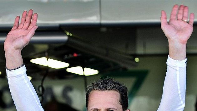 Celé Německo bude v nadcházející sezóně podrobně sledovat, jak si po návratu do F1 povede Michael Schumacher. Celé Německo bude v nadcházející sezóně podrobně sledovat, jak si po návratu do F1 povede Michael Schumacher.