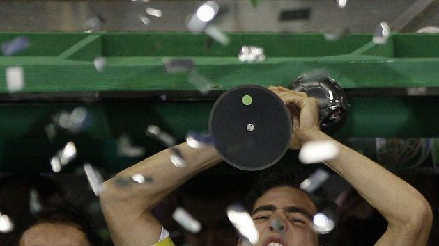 Mladí fotbalisté Mexika se radují z titulu. Mladí fotbalisté Mexika se radují z titulu.