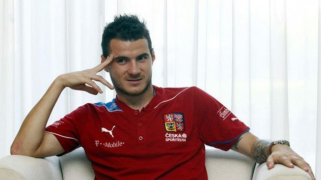 Fotbalový reprezentant Daniel Pudil si pochvaloval premiéru v Itálii. Fotbalový reprezentant Daniel Pudil si pochvaloval premiéru v Itálii.