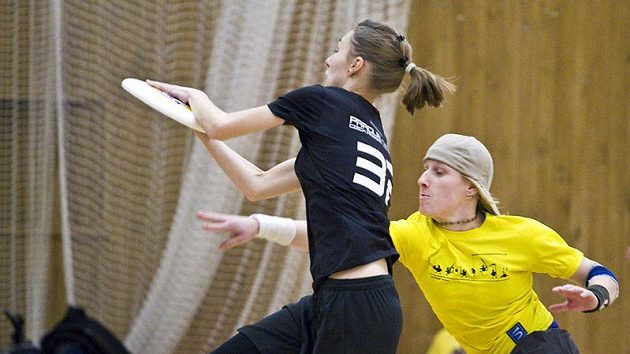 Stejné finále i stejný výsledek jako loni. Žlutá zimnice obhájila prvenství, Prague Devils mají stříbro. Stejné finále i stejný výsledek jako loni. Žlutá zimnice obhájila prvenství, Prague Devils mají stříbro.