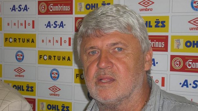 Karel Jarůšek, jeden z těch, kteří před 40 lety získali ligový titul, na archivním snímku. Karel Jarůšek, jeden z těch, kteří před 40 lety získali ligový titul, na archivním snímku.