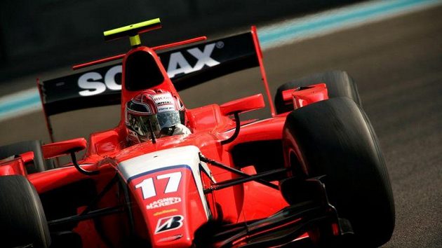 Josef Král s vozem GP2 stáje Arden při testech v Abú Zabí. Josef Král s vozem GP2 stáje Arden při testech v Abú Zabí.