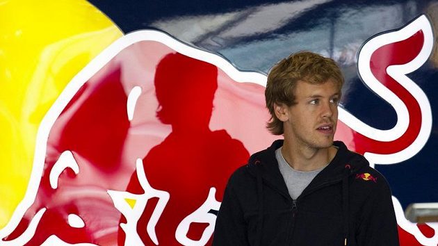 Německý pilot stáje Red Bull Sebastian Vettel Německý pilot stáje Red Bull Sebastian Vettel