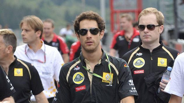 Návrat do formule 1 se Bruno Sennovi ve Spa nevydařil. Návrat do formule 1 se Bruno Sennovi ve Spa nevydařil.
