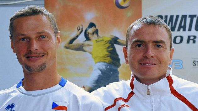 Petr Beneš (vpravo) s Přemyslem Kubalou jsou papírovými favority skupiny. Petr Beneš (vpravo) s Přemyslem Kubalou jsou papírovými favority skupiny.