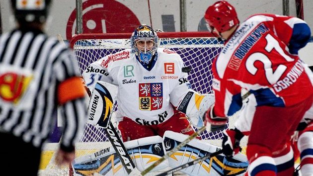 Ondřej Pavelec v zápase s Ruskem Ondřej Pavelec v zápase s Ruskem