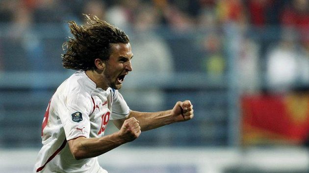 Petr Jiráček se raduje z vítězného gólu v Černé Hoře, kterým pojistil postup na EURO 2012. Petr Jiráček se raduje z vítězného gólu v Černé Hoře, kterým pojistil postup na EURO 2012.