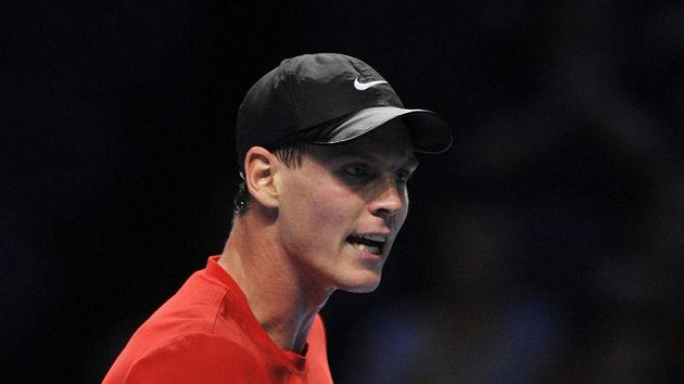 Tomáš Berdych se dočkal první výhry na Turnaji mistrů. Tomáš Berdych se dočkal první výhry na Turnaji mistrů.