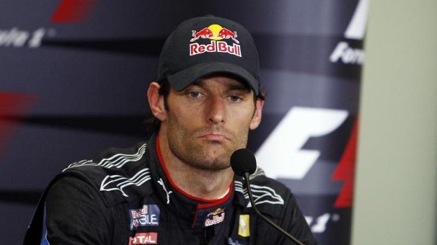 Australan Mark Webber prodloužil smlouvu s Red Bullem o další rok. Australan Mark Webber prodloužil smlouvu s Red Bullem o další rok.
