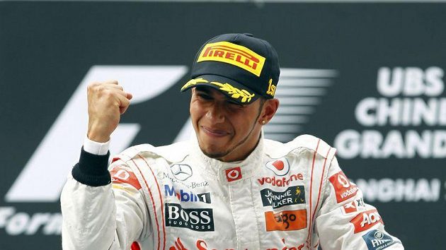 Lewis Hamilton touží znovu vyhrávat. Poslední závody mu ale vůbec nevyšly... Lewis Hamilton touží znovu vyhrávat. Poslední závody mu ale vůbec nevyšly...