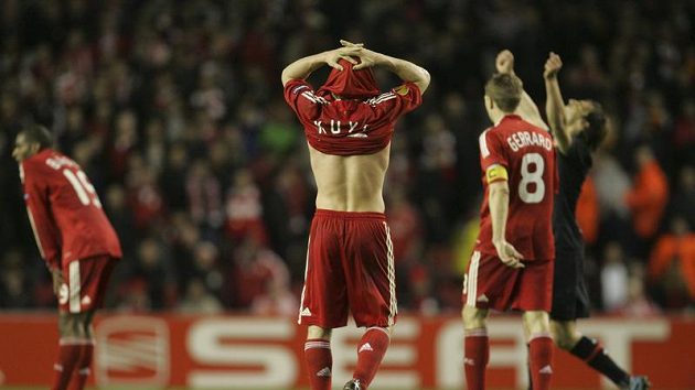 Zklamaní fotbalisté Liverpoolu - archivní foto Zklamaní fotbalisté Liverpoolu - archivní foto