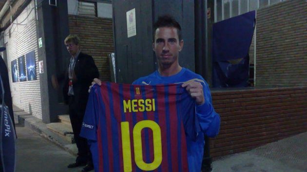 Plzeňský Milan Petržela byl v honu za dresem Lionela Messiho v Barceloně úspěšný. Plzeňský Milan Petržela byl v honu za dresem Lionela Messiho v Barceloně úspěšný.