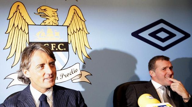 Trenér Manchesteru City Roberto Mancini Trenér Manchesteru City Roberto Mancini
