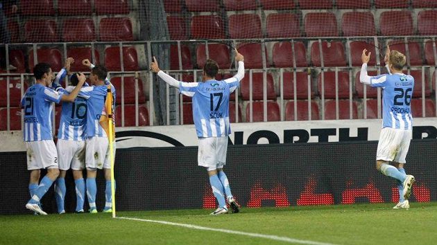 Fotbalisté Mladé Boleslavi budou hrát místo Olomouce Evropskou ligu. Fotbalisté Mladé Boleslavi budou hrát místo Olomouce Evropskou ligu.