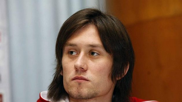 Tomáš Rosický si uvědomuje, že reprezentace bude stát hlavně na něm. Tomáš Rosický si uvědomuje, že reprezentace bude stát hlavně na něm.