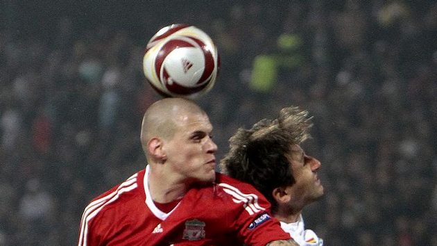 Martin Škrtel (vlevo) v dresu Liverpoolu. Martin Škrtel (vlevo) v dresu Liverpoolu.