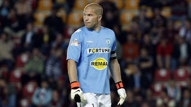 Brankář Bohemky Radek Sňozík. Brankář Bohemky Radek Sňozík.