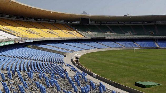 Rekonstrukce stadiónu Maracaná se také vleče. Rekonstrukce stadiónu Maracaná se také vleče.