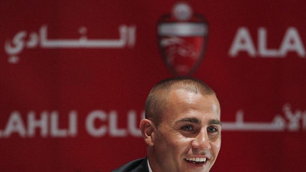 Italský fotbalista Fabio Cannavaro Italský fotbalista Fabio Cannavaro